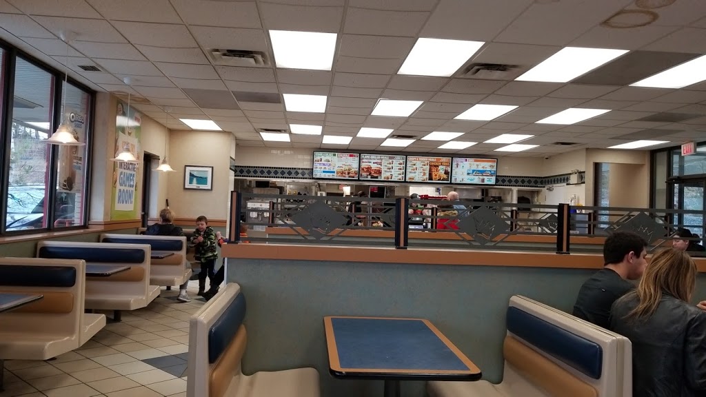 Burger King | 641 Sackville Dr, Lower Sackville, NS B4C 2S4, Canada | Phone: (902) 865-9396