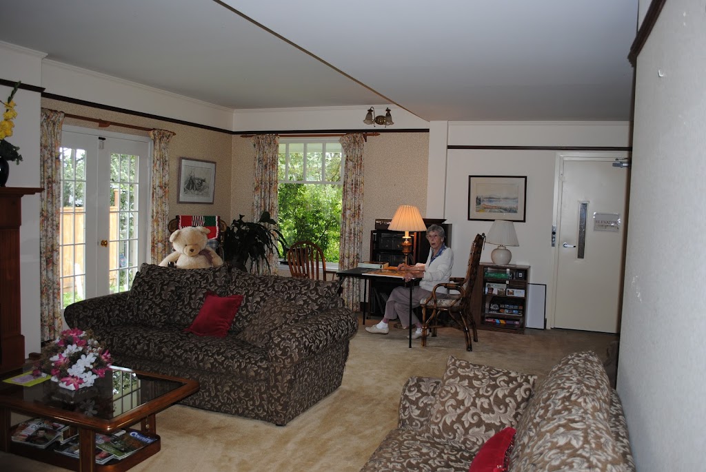 Abbeyfield House | 5905 Indian Rd, Duncan, BC V9L 5L9, Canada | Phone: (250) 748-1352