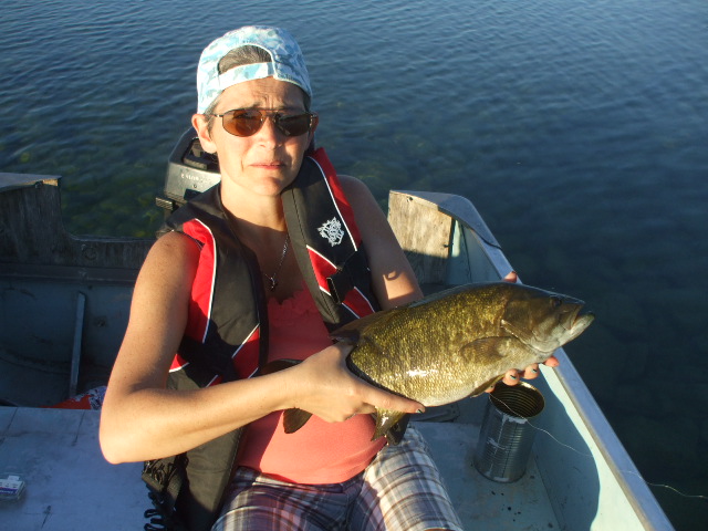 Little Red Bay Marina | 139 Resort Rd, Wiarton, ON N0H 2T0, Canada | Phone: (519) 534-3306