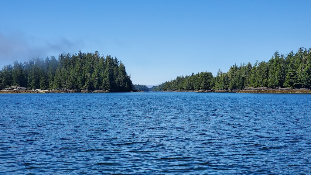 Rainy Bay | Alberni-Clayoquot A, BC, Canada | Phone: (250) 735-5050