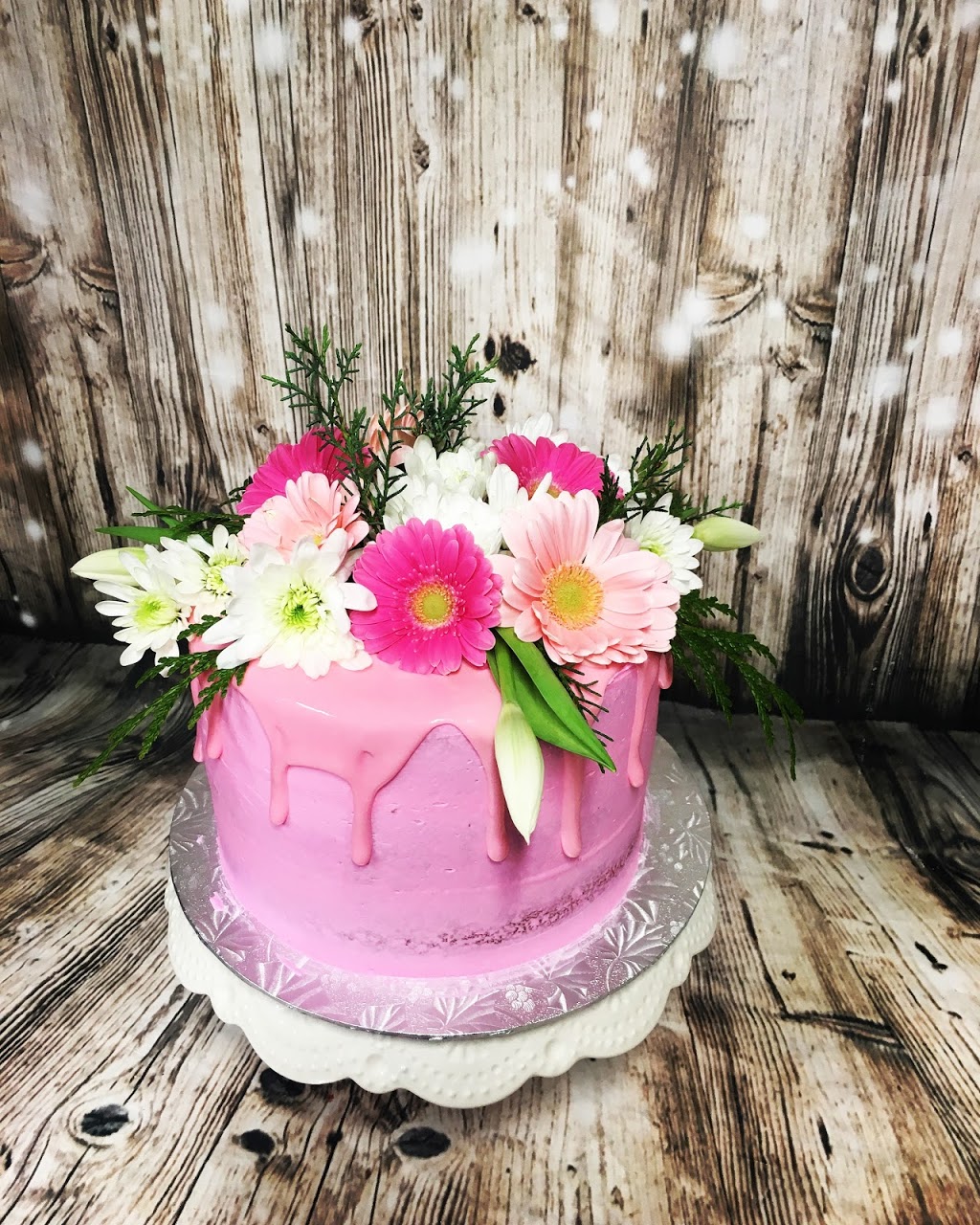 Cake Lovers Unite | 769 King St E, Cambridge, ON N3H 3N8, Canada | Phone: (519) 653-3663
