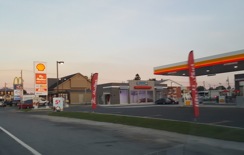 Dépanneur Voisin Shell #5566 | 1335 Rue dActon, Acton Vale, QC J0H 1A0, Canada | Phone: (450) 546-2203