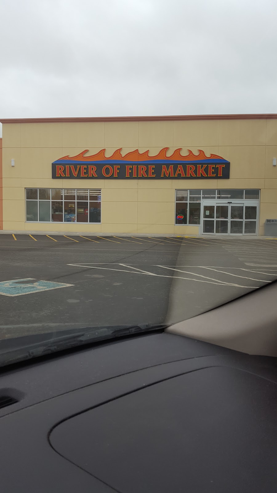 River Of Fire Market | 29 Big Cove Rd, Elsipogtog First Nation, NB E4W, Canada | Phone: (506) 523-7186
