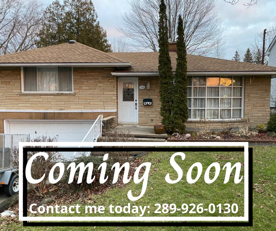 Rebecca Scarlett- Realtor, Niagara Region | 1027 Pelham St, Fonthill, ON L0S 1E0, Canada | Phone: (905) 892-2632