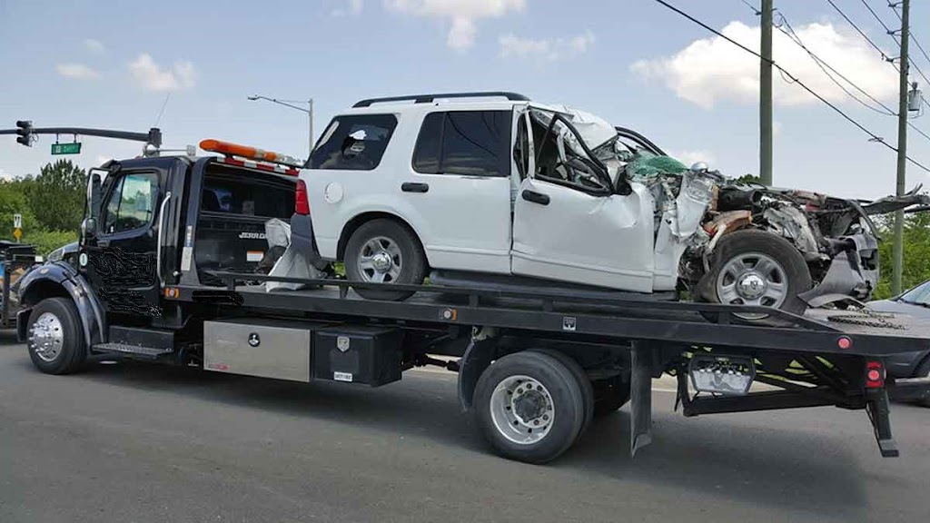 Calgary Scrap Car Removal and Auto Salvage | 1510 Hastings Crescent SE, Calgary, AB T2G 4C9, Canada | Phone: (403) 614-2357