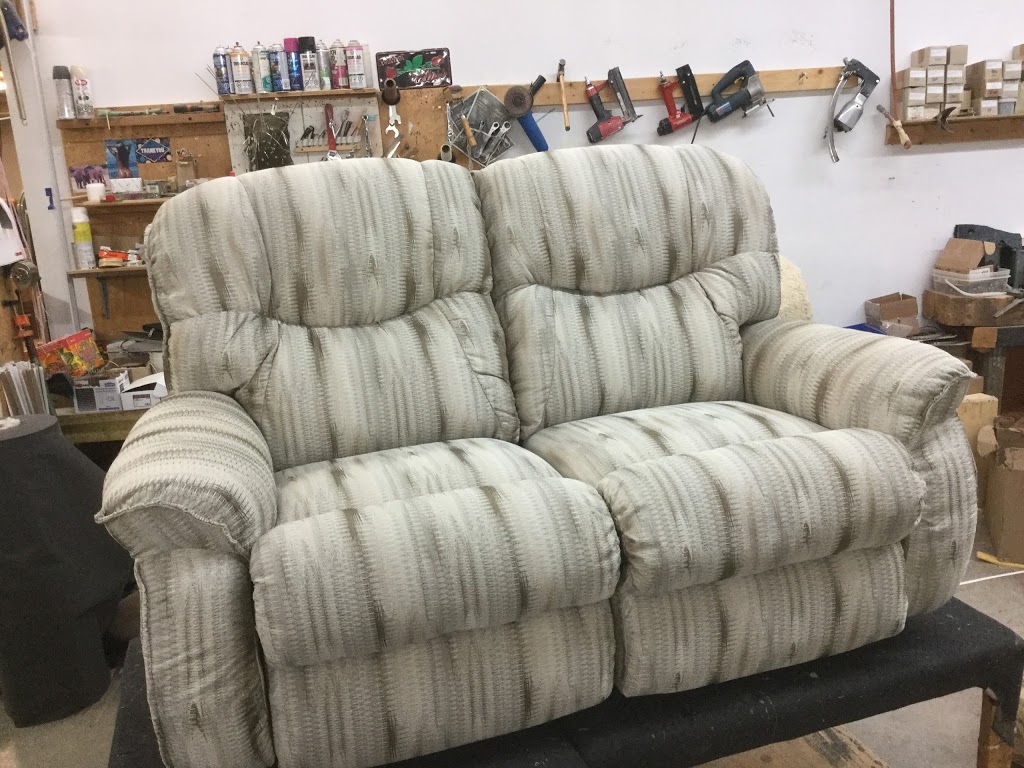 Design upholstery | 5258 Greata Rd, Peachland, BC V0H 1X2, Canada | Phone: (250) 878-7509
