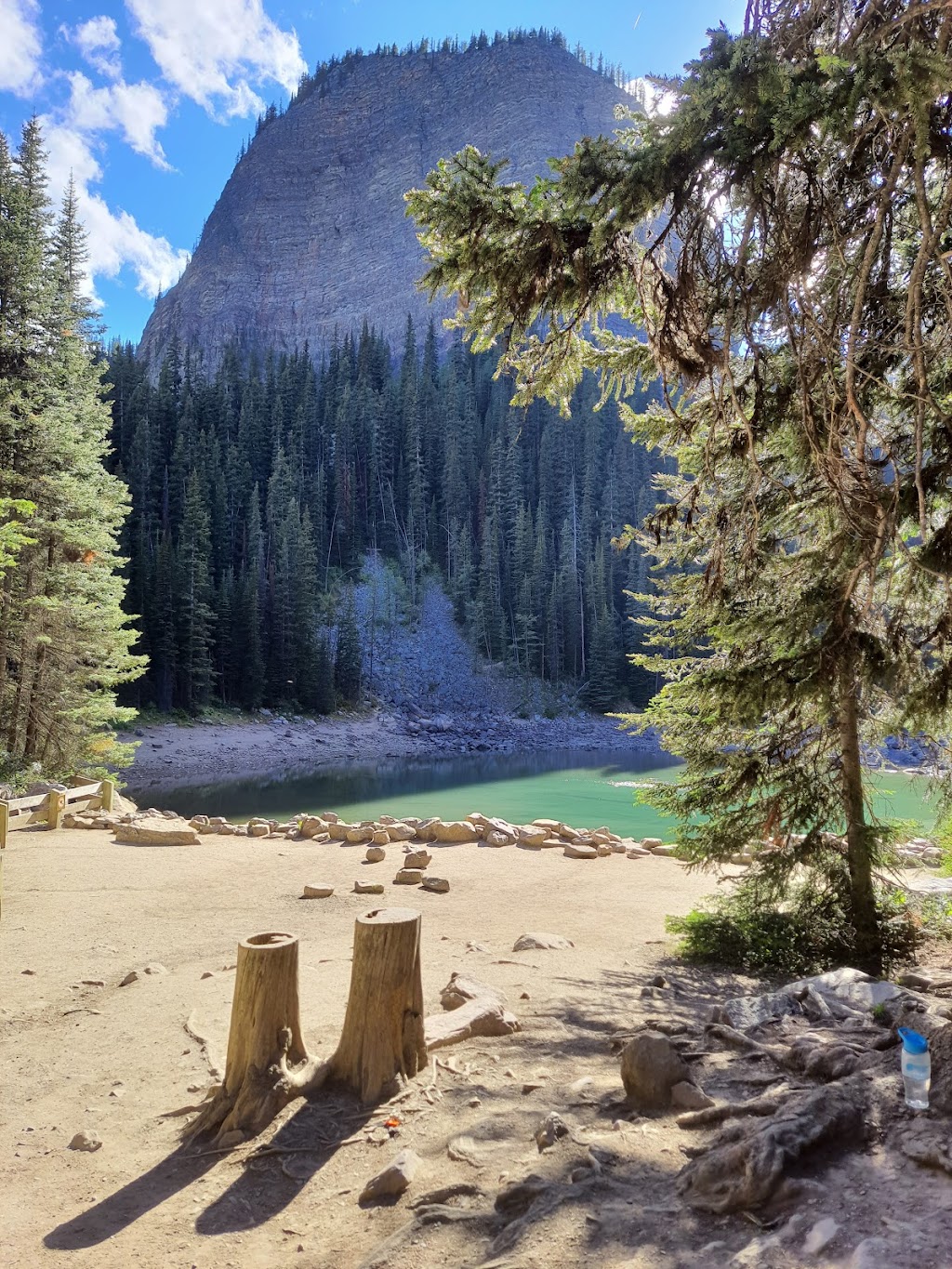 Lake Agnes Tea House | Lake Agnes, Lake Louise, AB T0L 1E0, Canada | Phone: (403) 763-7242