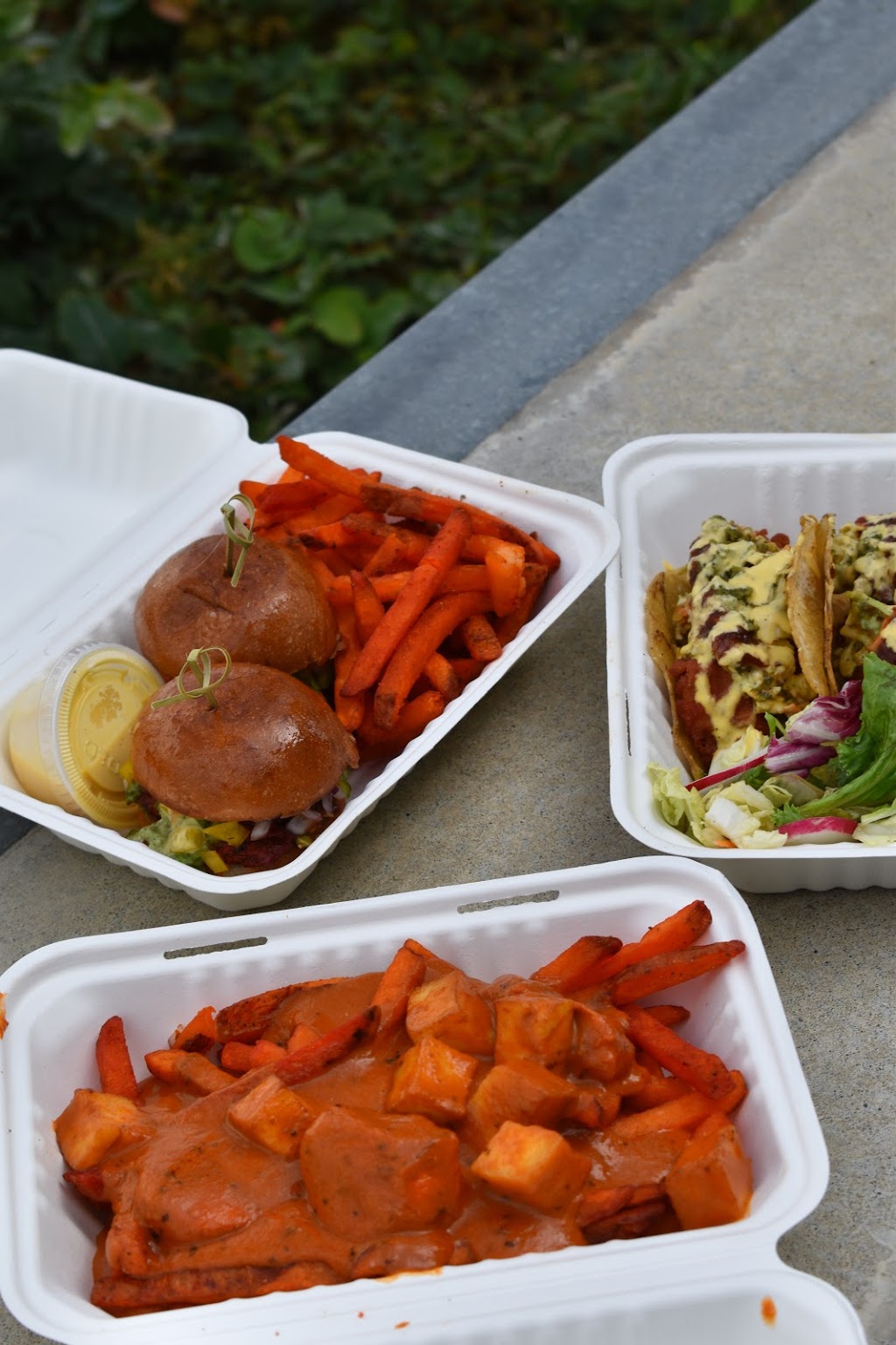 Holi Masala Food Truck Commissary | 8273 Ross St, Vancouver, BC V5X 4W1, Canada | Phone: (778) 683-4480