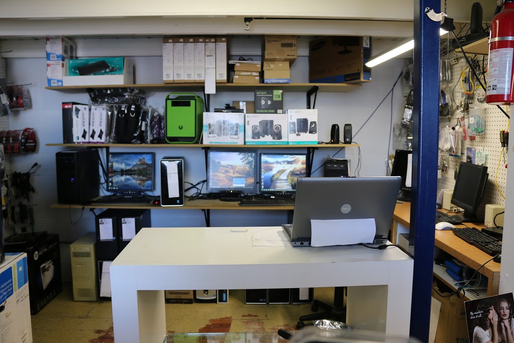 SUMA Distribution Informatique | 360 Boulevard du Séminaire N #1, Saint-Jean-sur-Richelieu, QC J3B 5L1, Canada | Phone: (450) 348-7444