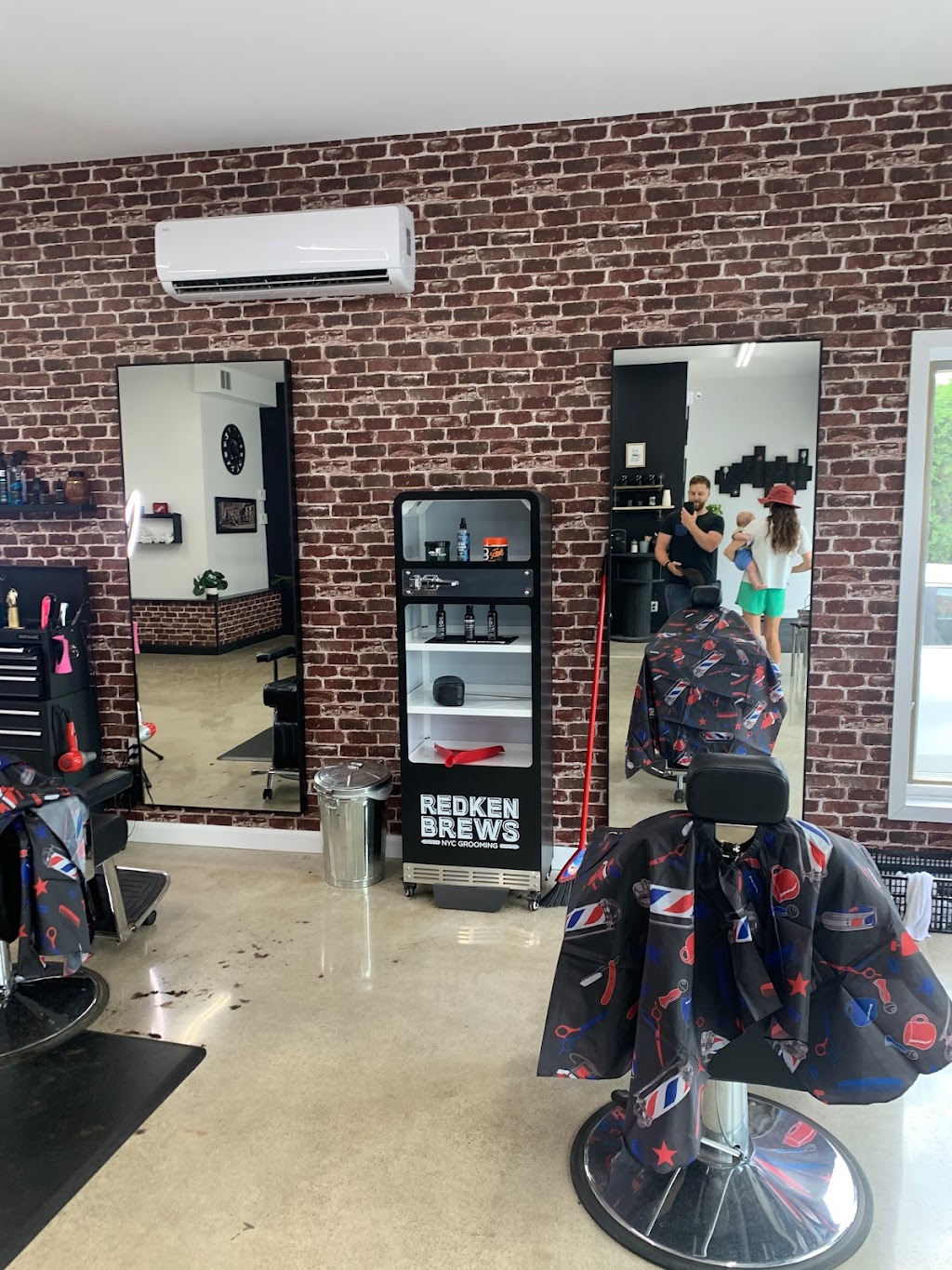 Classik barbershop | 346 QC-273, Saint-Apollinaire, QC G0S 2E0, Canada | Phone: (581) 989-4321