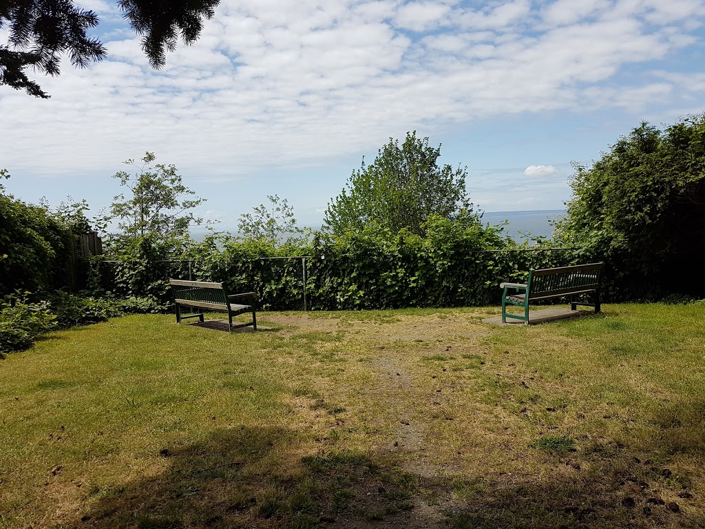 Ben Stevenson View Park | 1799 Ocean Park Rd, Surrey, BC V4A 3M2, Canada