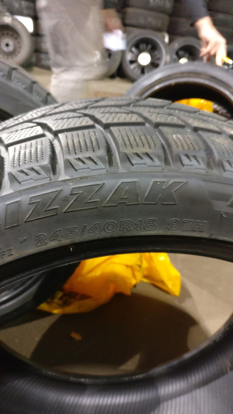 Dufferin Motors & Tires | 2325 St Clair Ave W, Toronto, ON M6N 1K9, Canada | Phone: (416) 789-3238