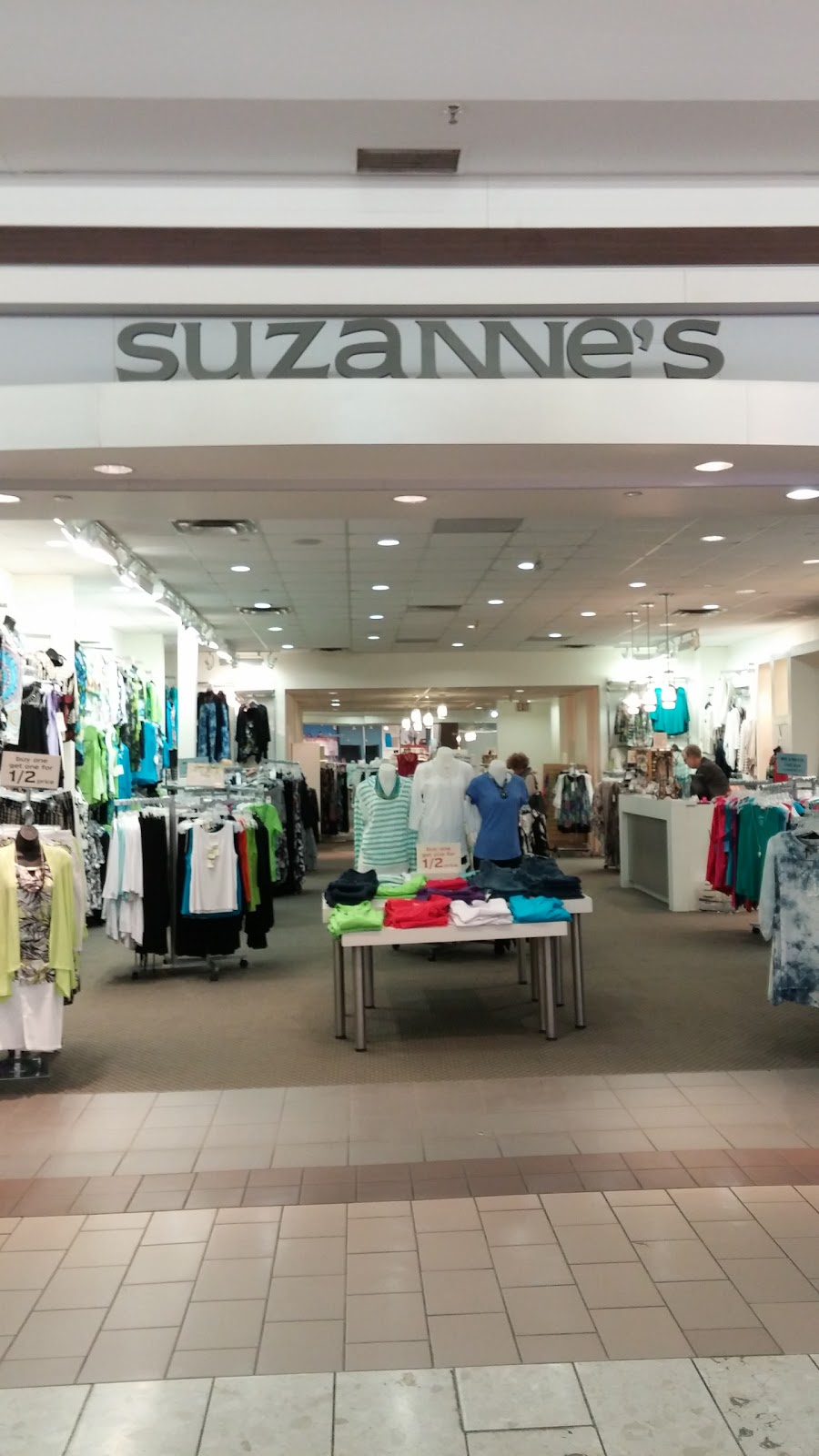 Suzannes | 3310 8 St E, Saskatoon, SK S7H 0W6, Canada | Phone: (306) 382-9005