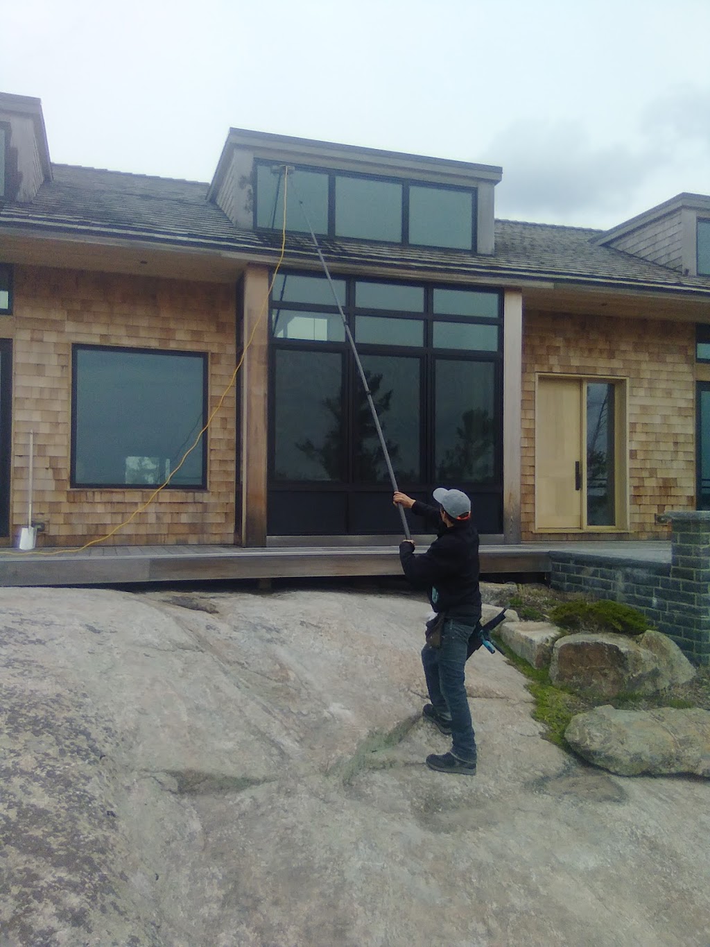 Steves Professional Cleaning | 2 Peel St, Penetanguishene, ON L9M 1A6, Canada | Phone: (705) 543-1584