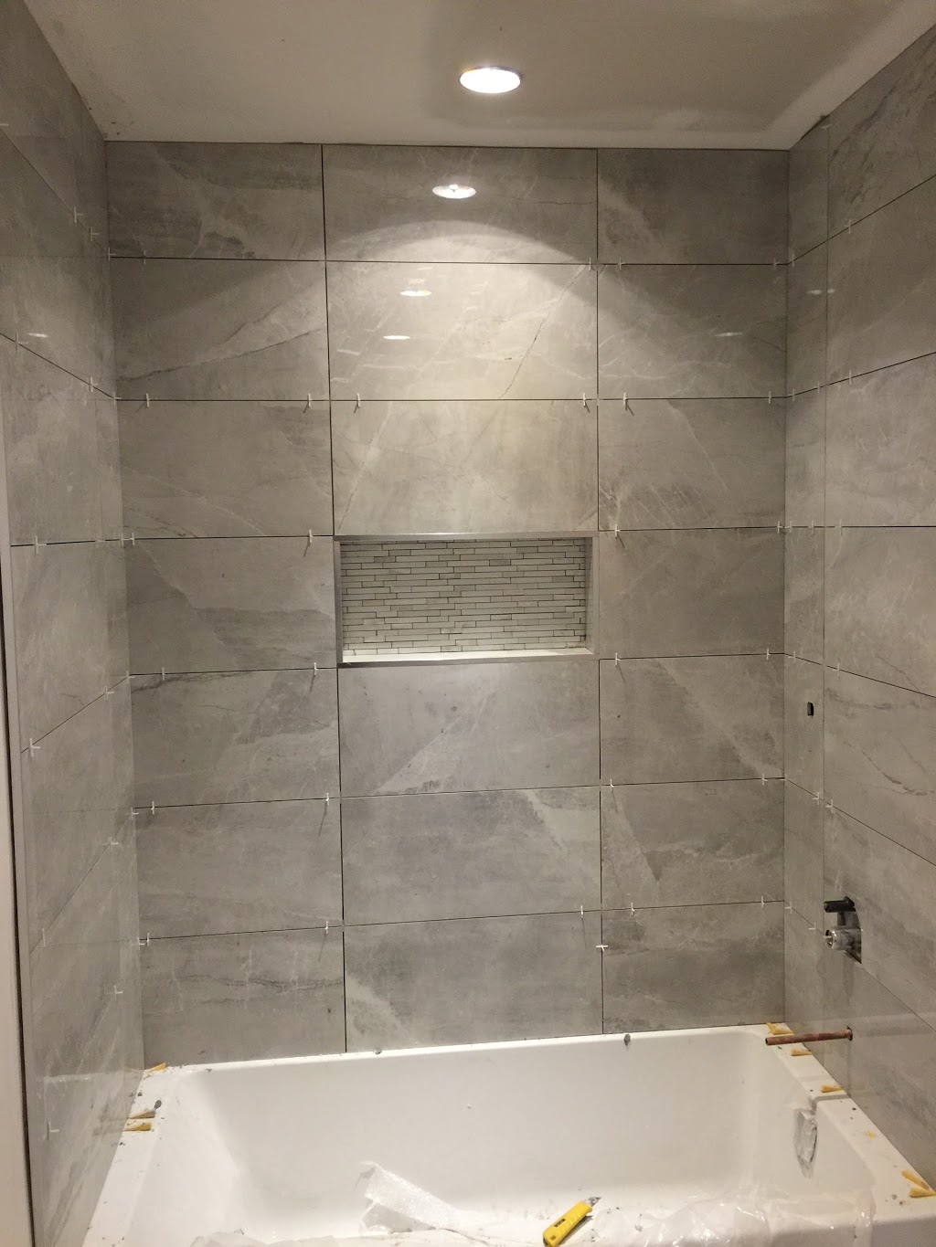 The Tile House | 1095 Kingston Rd #3, Pickering, ON L1V 1B5, Canada | Phone: (855) 303-8453