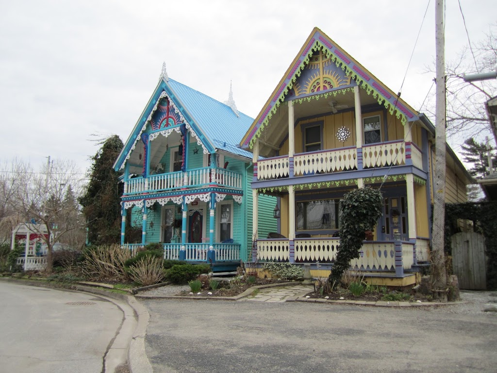 Grimsby Beach | 109 Lake St, Grimsby, ON L3M 5L6, Canada | Phone: (905) 945-9634