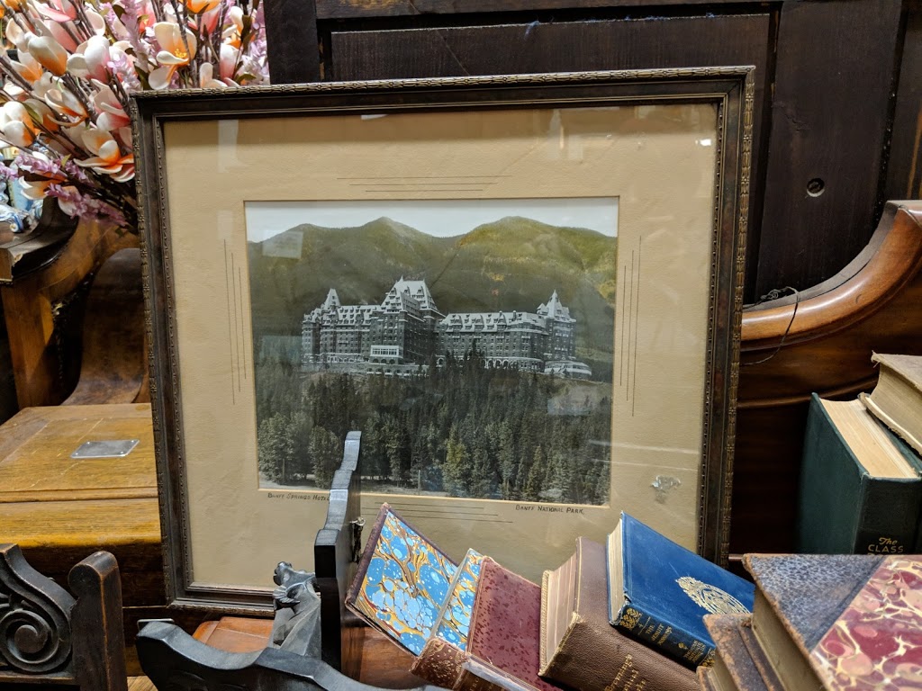 Memories Antiques at Trading Post | 3108 Jacklin Rd, Victoria, BC V9B 3Z1, Canada | Phone: (250) 478-7684