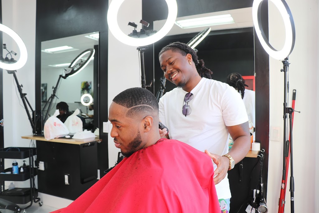 Loop Barbershop | 3854 Boul Henri-Bourassa E, Montréal-Nord, QC H1H 1K5, Canada | Phone: (431) 430-2019