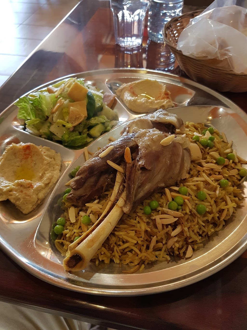 Chicken Inn Restaurant | 714 Wyandotte St E, Windsor, ON N9A 3J4, Canada | Phone: (519) 254-6647