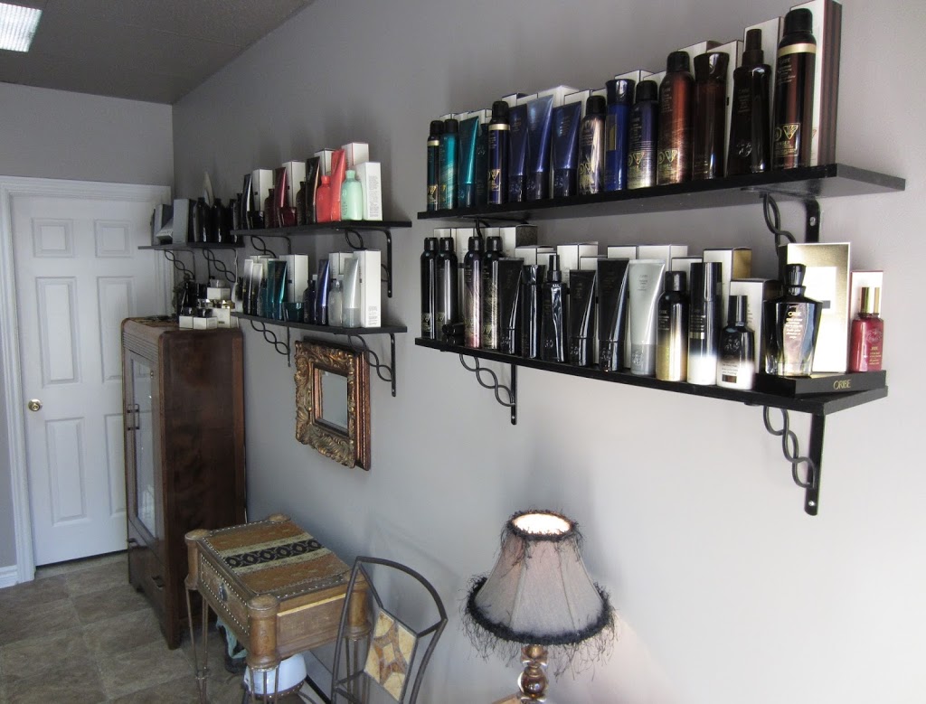 The Beauty Parlour Hair Salon | 348 Honeyborne St, Almonte, ON K0A 1A0, Canada | Phone: (613) 913-7749