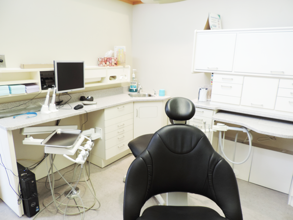 Silverwood Dental | 3-75 Lenore Dr, Saskatoon, SK S7K 7Y1, Canada | Phone: (306) 242-5233