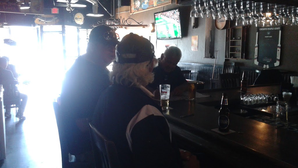 Cool Hand Lukes Bar & Grill | 6175 Dunn St, Niagara Falls, ON L2G 2P4, Canada | Phone: (905) 374-3500