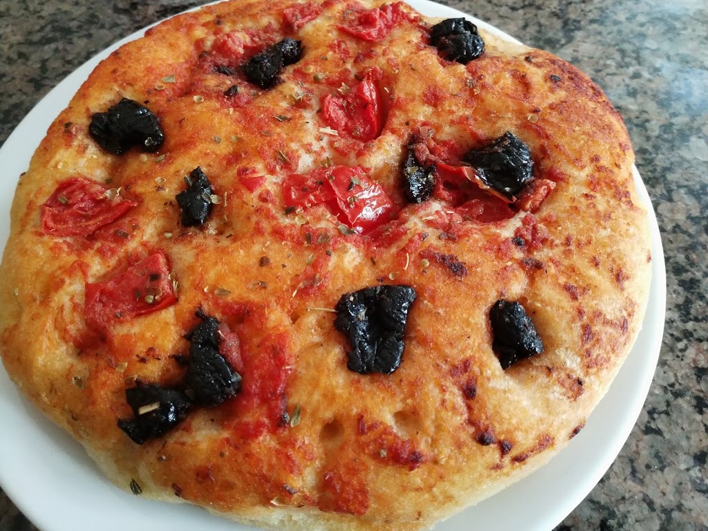 Britannia Italian Bakery | 5925 Grossbeak Dr, Mississauga, ON L5N 7X6, Canada | Phone: (905) 824-1924