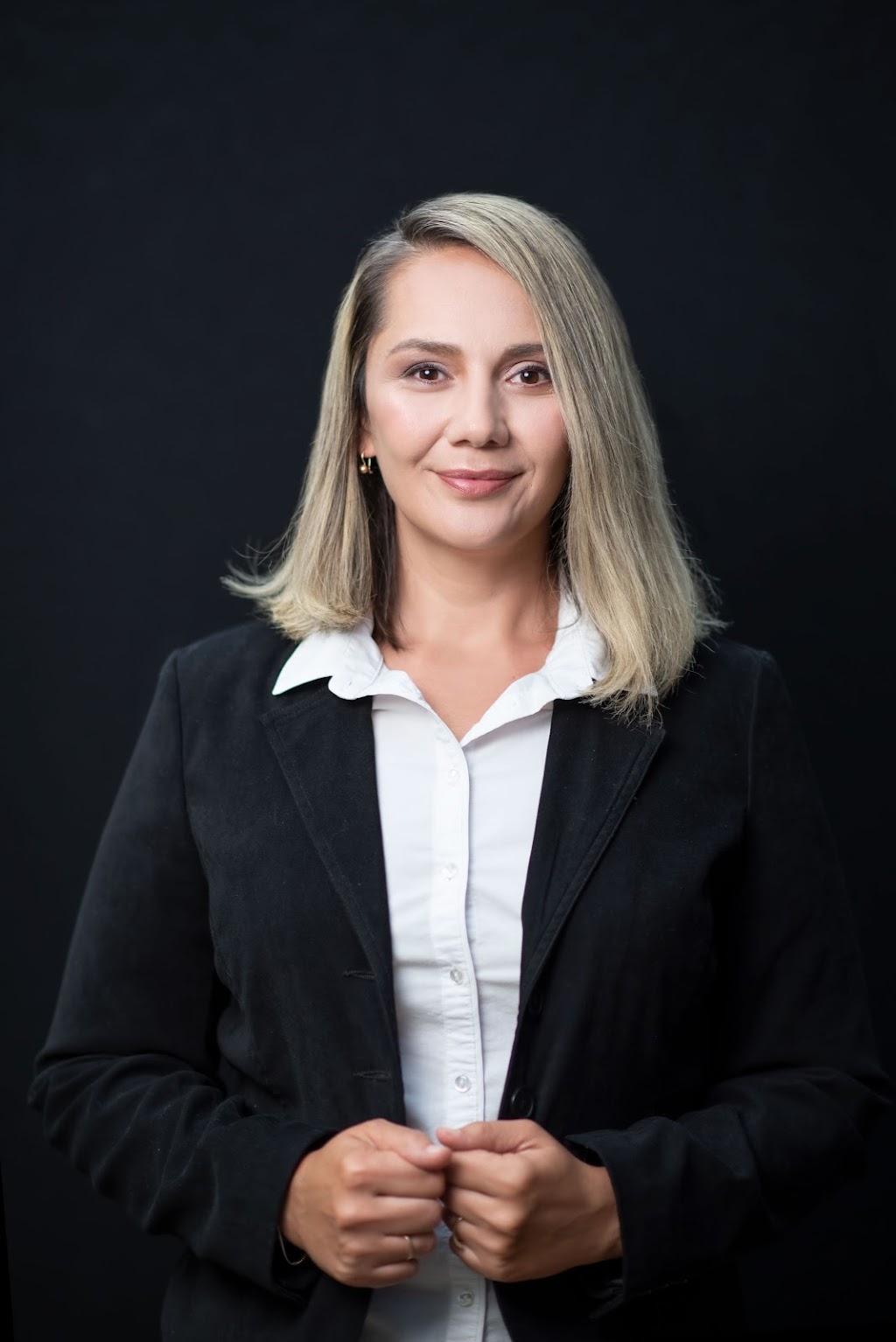 Zarina Aidumova Real Estate Agent in Ottawa | 117 Cranesbill Rd, Stittsville, ON K2V 0J4, Canada | Phone: (819) 329-6029