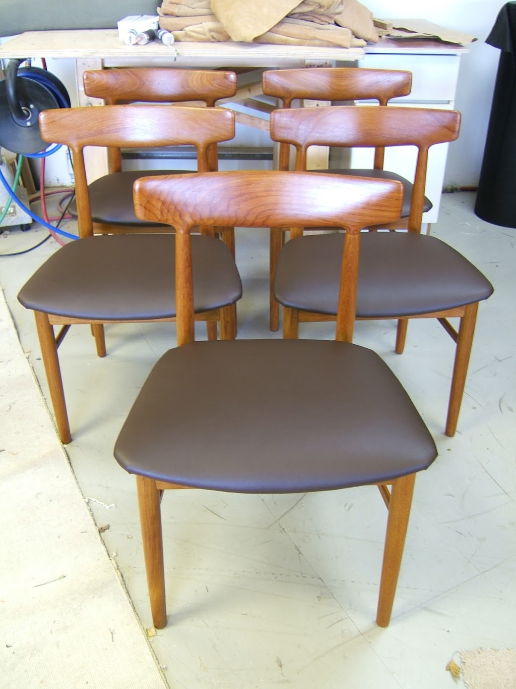 Artifax Upholstery | 3518 W 4th Ave, Vancouver, BC V6R 1N8, Canada | Phone: (604) 731-8066