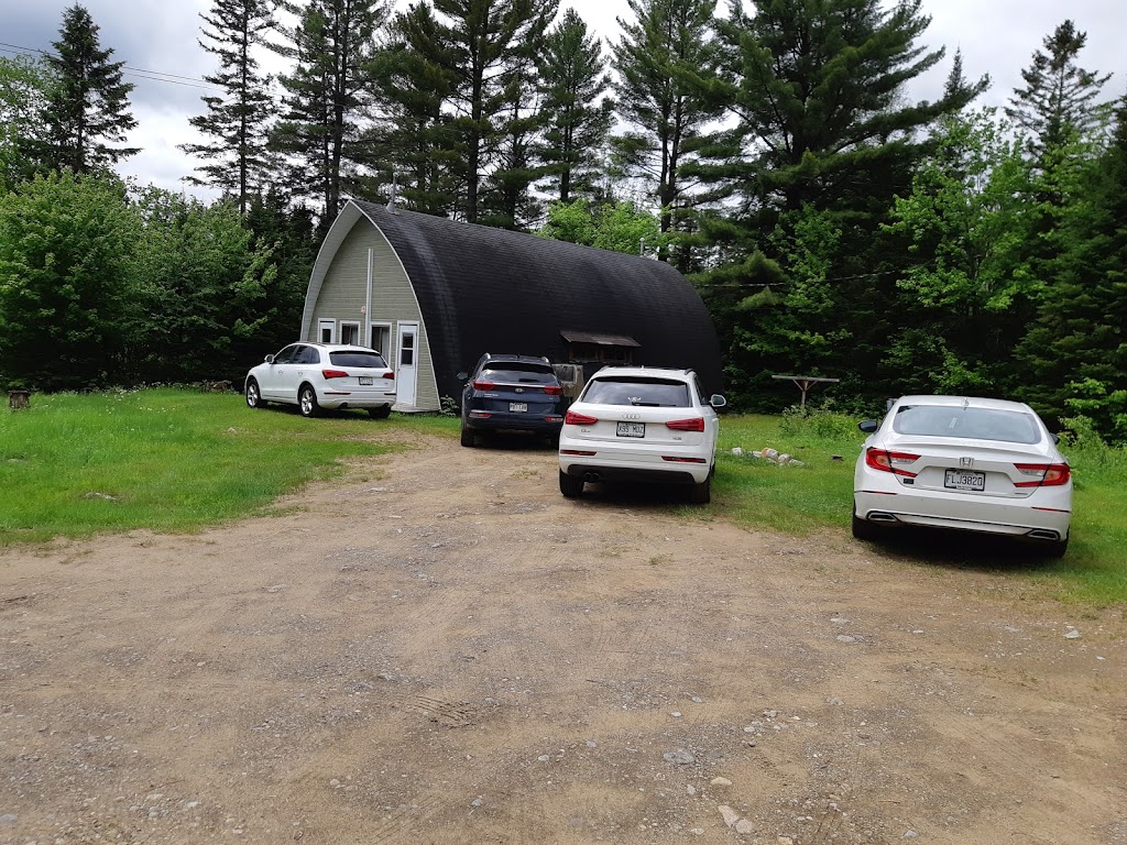 Camp B’nai Brith Quebec | 5445 QC-329, Sainte-Agathe-des-Monts, QC J8C 0M7, Canada | Phone: (819) 326-4838