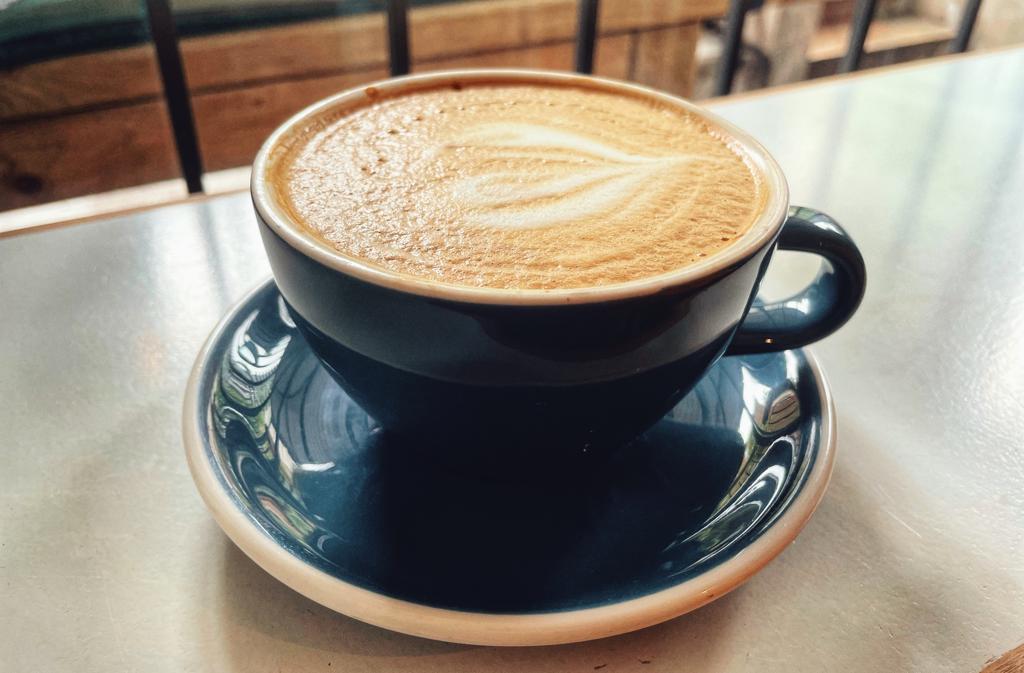 Shaughnessy Café | 1455 Rue Lambert Closse, Montréal, QC H3H 1Z5, Canada | Phone: (438) 386-9890