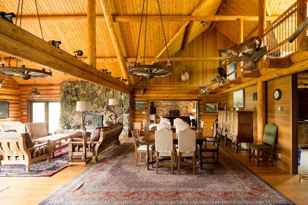 Thanksgiving Ranch | SE 26-4-1-W5M, Pincher Creek, AB T0K 1W0, Canada | Phone: (403) 627-1961