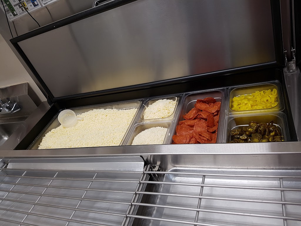Papa Johns Pizza | 1400 OConnor Dr, East York, ON M4B 2T8, Canada | Phone: (416) 757-0338