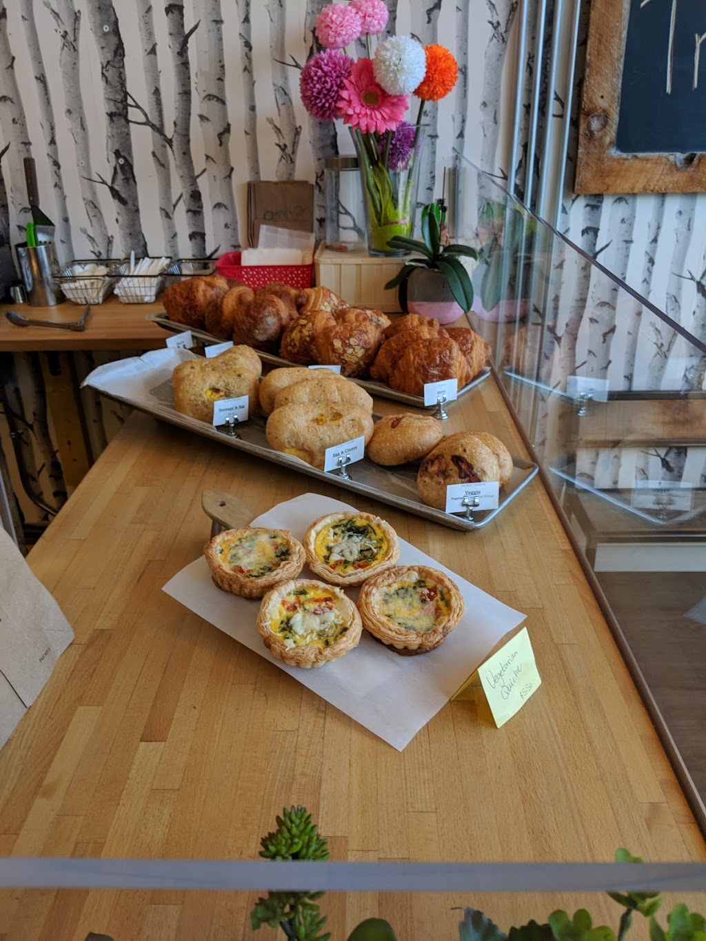 Omg Baked Goodness | 1561 Dundas St W, Toronto, ON M6K 1T9, Canada | Phone: (647) 348-5664