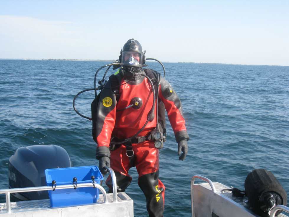 Pats Dive Charters | 1753 2, Kingston, ON K7L 4V1, Canada | Phone: (613) 539-1950