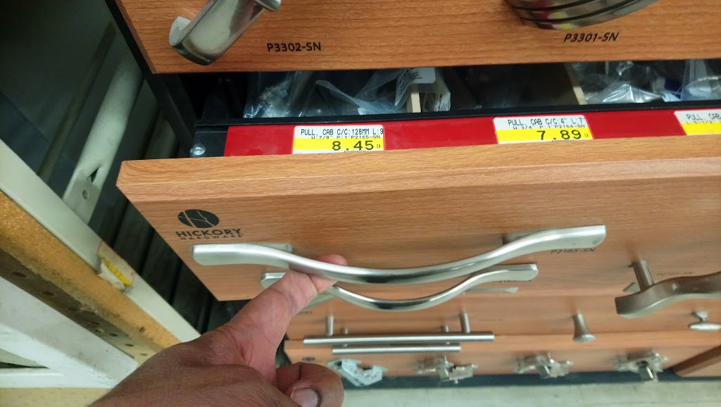 Gray Home Hardware Building Centre | 700 Tecumseh Rd W, Windsor, ON N8X 1H2, Canada | Phone: (519) 254-1143
