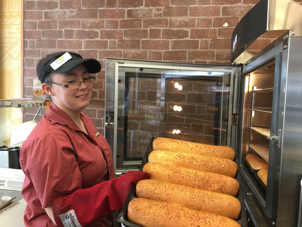 Subway | 115 Park Rd W, Steinbach, MB R5G 1V5, Canada | Phone: (204) 346-6730