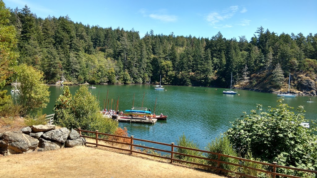 Vancouver Island Lodge | 5455 Sooke Rd, Sooke, BC V9Z 0C7, Canada | Phone: (250) 858-3611