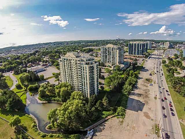 Barrie Condo Corner | 516 Bryne Dr j, Barrie, ON L4N 9P6, Canada | Phone: (705) 816-5262
