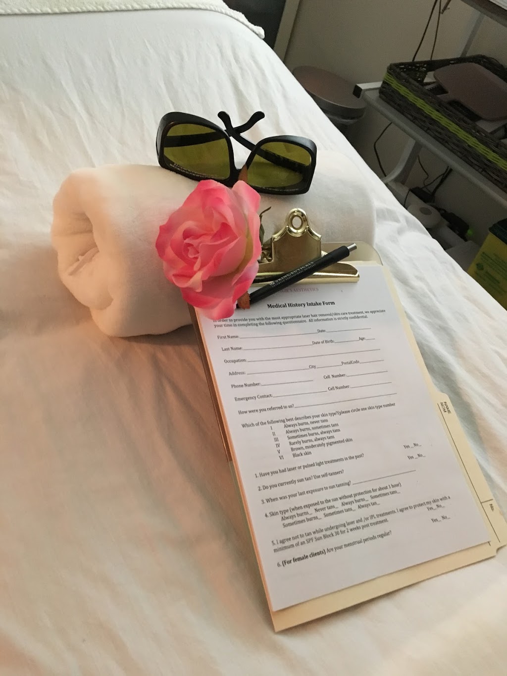 Angies Aesthetics | 8460 17th Sideroad, Bolton, ON L7E 5R7, Canada | Phone: (416) 986-9014