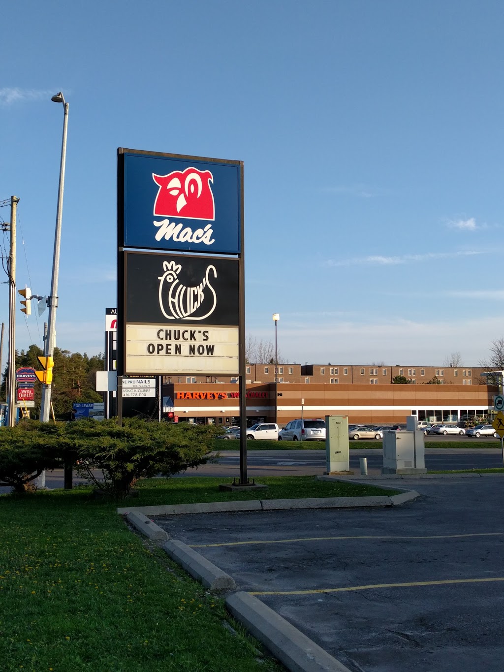 Macs | 2 Henderson Dr #2, Aurora, ON L4G 3L2, Canada | Phone: (905) 727-1891