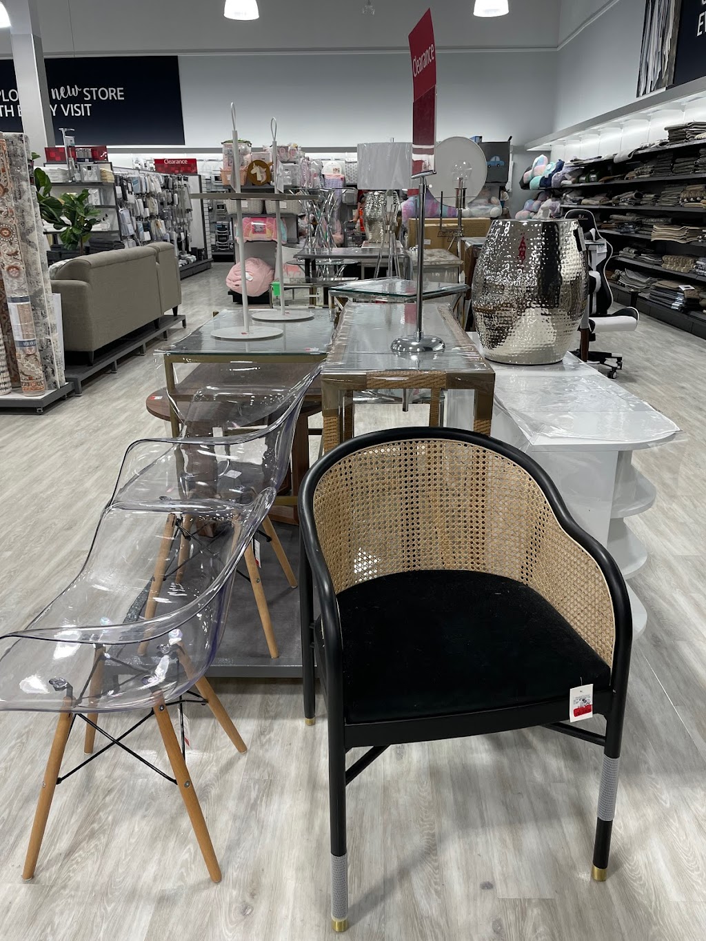 HomeSense | 1250 Wellington Rd, London, ON N6E 1M3, Canada | Phone: (519) 686-6003