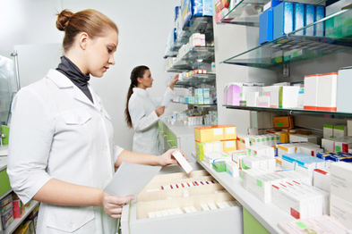 RemedysRx - Bayview Eglinton Pharmacy | 586 Eglinton Ave E #102, Toronto, ON M4P 1P2, Canada | Phone: (416) 544-9449