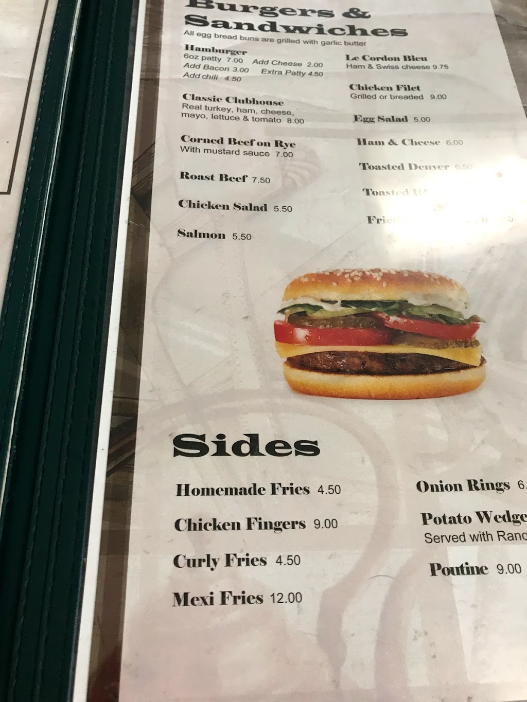 Breakaway Family Restaurant | 10 4 Ave SW, Carman, MB R0G 0J0, Canada | Phone: (204) 745-6785