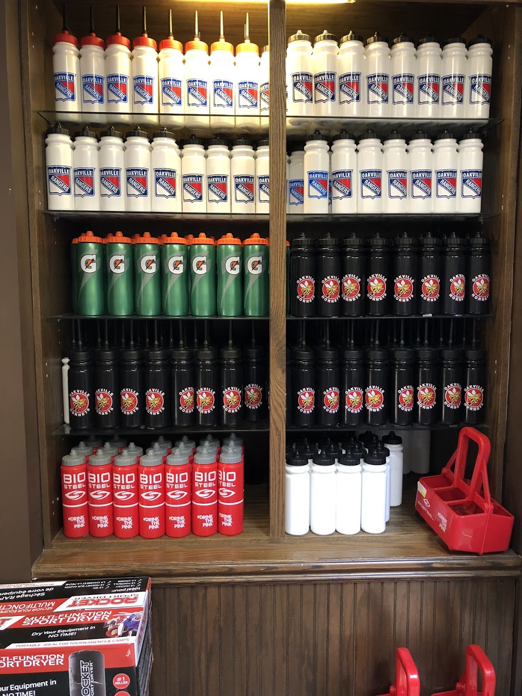 Corbetts Source For Sports | 450 S Service Rd W, Oakville, ON L6K 2H4, Canada | Phone: (905) 337-9381