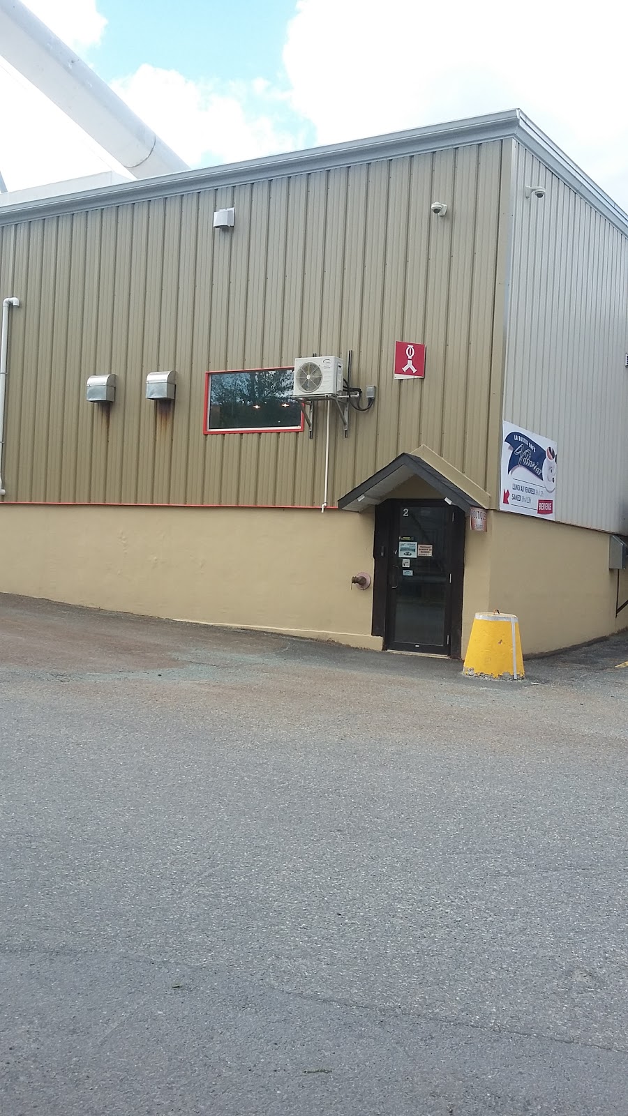 Café Vittoria - Bureaux & Usine | 1625 Rue Belvédère S, Sherbrooke, QC J1H 4E4, Canada | Phone: (819) 564-8226