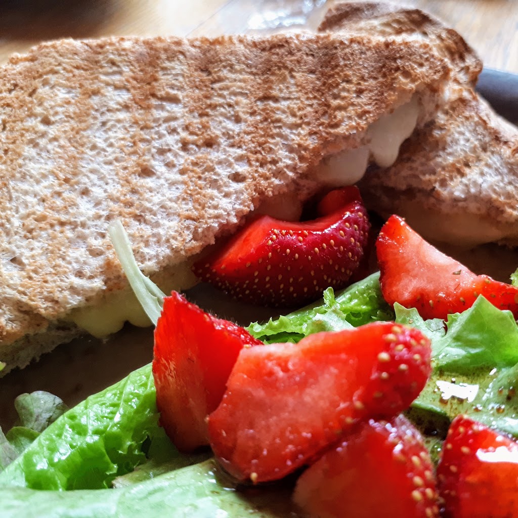 Stonetown Artisan Cheese | 5021 Perth County Line 8, St. Marys, ON N4X 1C4, Canada | Phone: (519) 229-6856