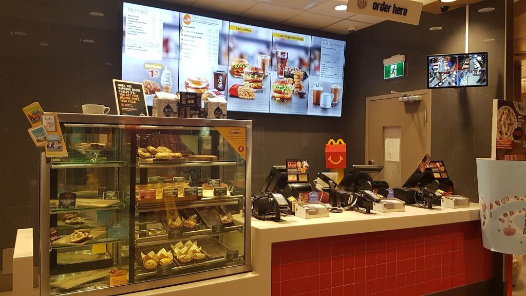 McDonalds | 1205 Fanshawe Park Rd W, London, ON N6G 0R9, Canada | Phone: (519) 471-7122