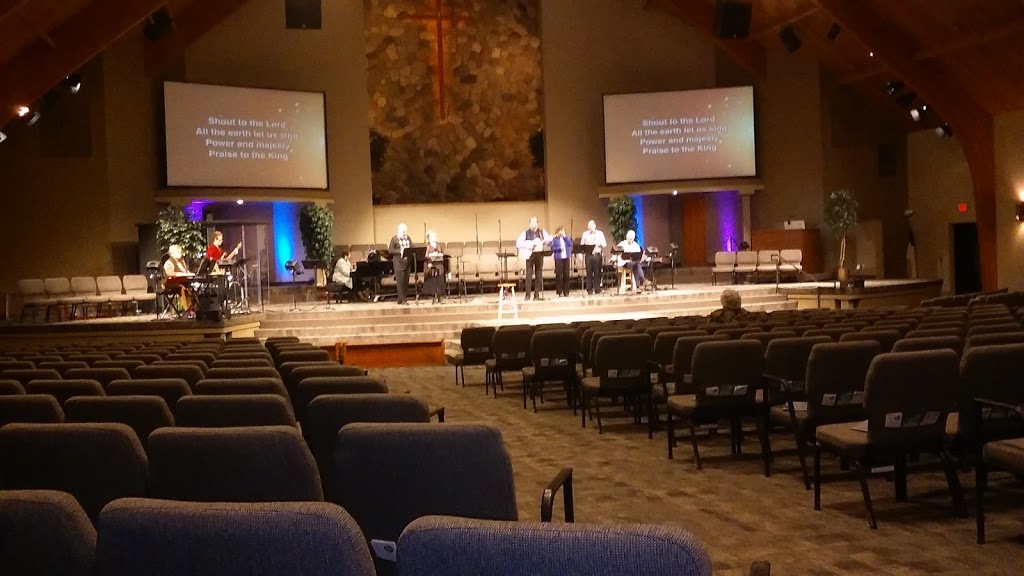 Colonial Woods Missionary Church | 3240 Pine Grove Ave, Port Huron, MI 48060, USA | Phone: (810) 984-5571