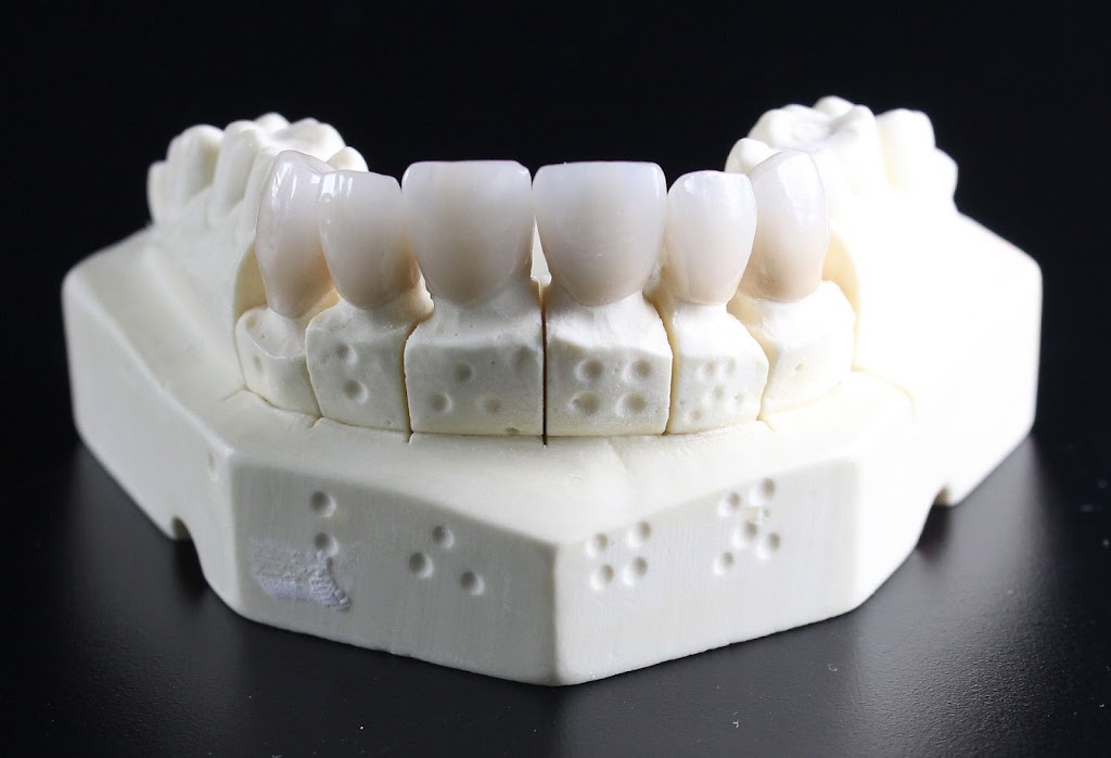 CompuSmiles Inc Denture Clinic | 1700 Corydon Ave #209, Winnipeg, MB R3N 0K1, Canada | Phone: (204) 487-7237